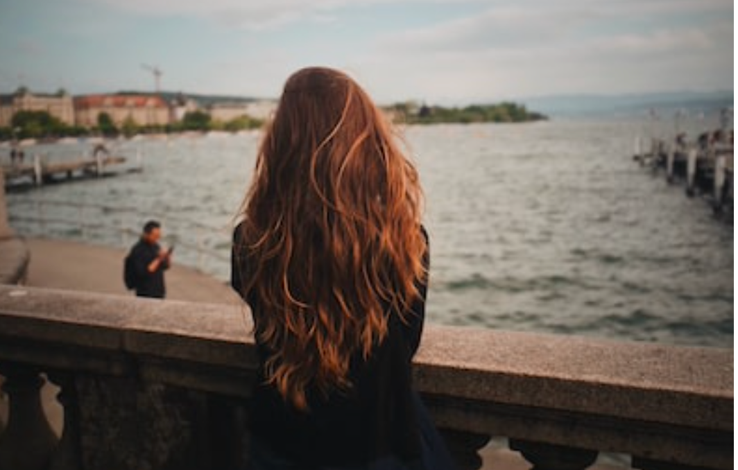 Tips to Keep Your Hair Growing with Hair Extensions