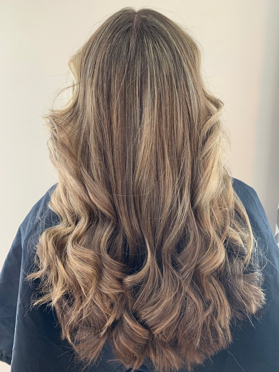 A Hair Extension FULL SET WITH HAIR COLOR 